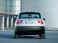 BMW-E83-первое-поколение-кроссоверов-X3.jpeg