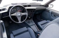 bmw_e24_interior_82.jpg