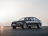 BMW-7-Series-2016-1280-01.jpg.740x555_q85_box-33,0,1206,881_crop_detail_upscale.jpg