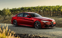 2016-alfa-romeo-giulia.jpg