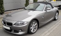 1200px-BMW_Z4_front_20081201.jpg