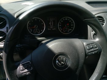 tiguan131306.jpg