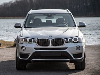 Обновленная-версия-BMW-X3-F25.jpeg