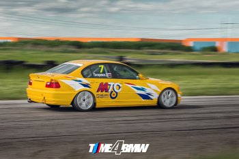 P28r6gT3yYk.jpg
