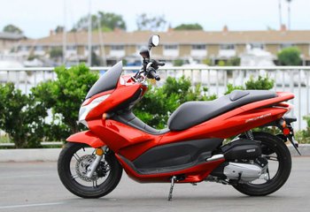 honda-pcx150-2013-9.jpg