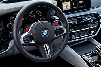 The-New-BMW-M5-2dfgdfg.jpg