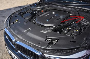 bmw-6gt-engine_1.jpg