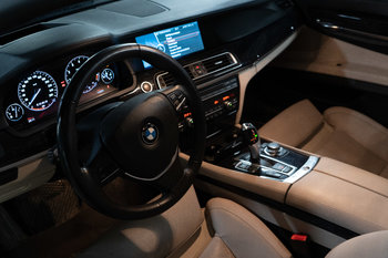 BMW 7 JPG (33 of 45).jpg