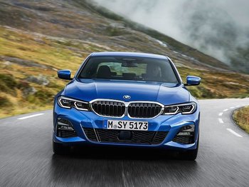 BMW_3-Series_2019.jpg.740x555_q85_box-38,115,1102,913_crop_detail_upscale.jpg