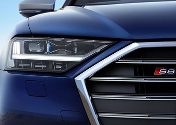 Audi-S8-2019-2020-9-min.jpg
