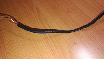 aux cable.jpg