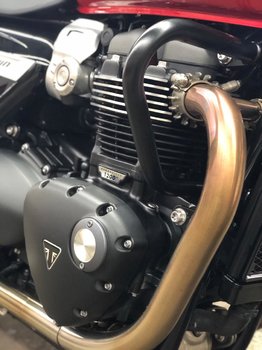 Triumph Speed Twin 1200 07.jpeg
