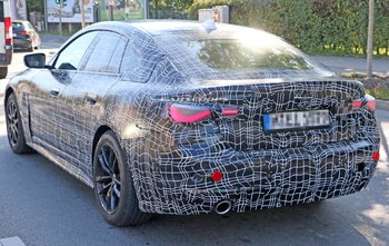 0c7aa92c-2021-bmw-4-series-gran-coupe-spy-shots-8.jpg