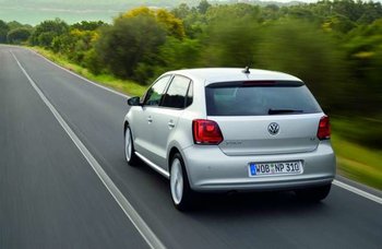 VW-Polo-2009-hinten.jpg