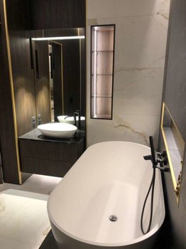 a8403e2e8aac64e239c9b3d89ddd2715.jpg