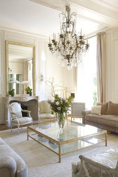 9afbc12ef5da9e11d1513e117ce9aef4--parisian-apartment-parisian-decor.jpg