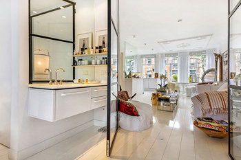 unique-white-apartment-in-amsterdam-pufikhomes-11.jpg