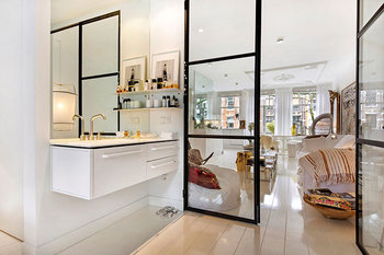 unique-white-apartment-in-amsterdam-pufikhomes-12.jpg