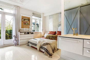 unique-white-apartment-in-amsterdam-pufikhomes-16.jpg