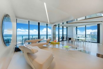 zaha-hadids-miami-apartment-tells-a-wonderful-design-story-1.jpg