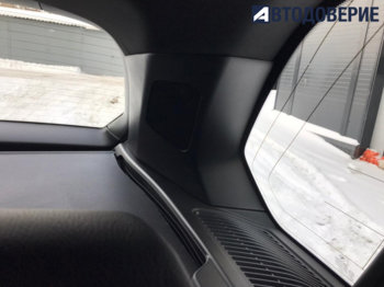 2021bmw20.jpg
