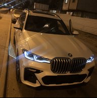 bmwx7_51