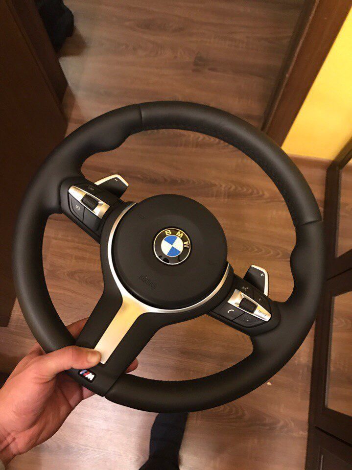 Новый руль без подогрева с лепестками и круизом F30