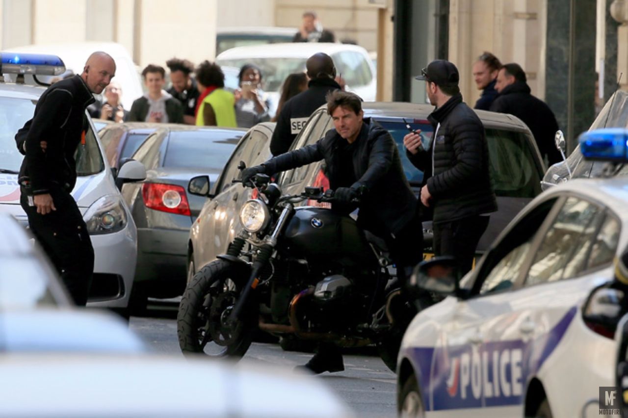 BMW R Nine t с Tom Cruise