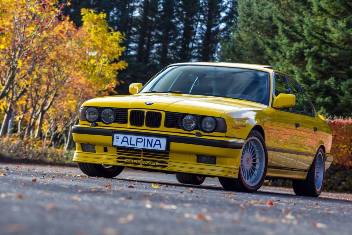 BMW e34 autumn