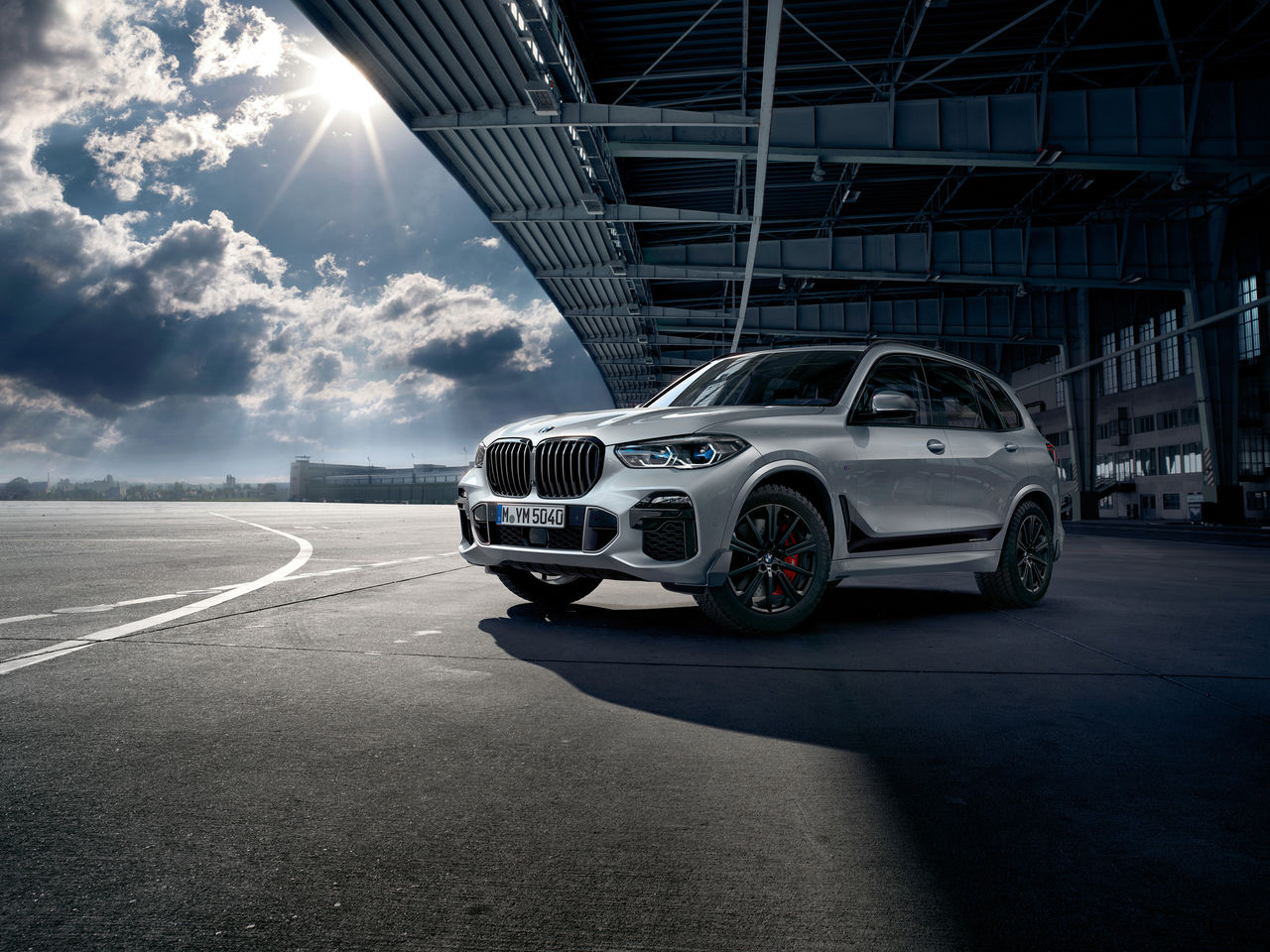 Стоит ли покупать bmw x5m