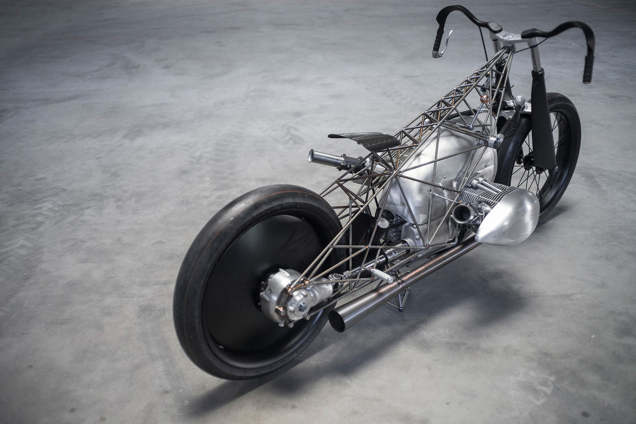 Revival Cycles henne BMW Landspeeder