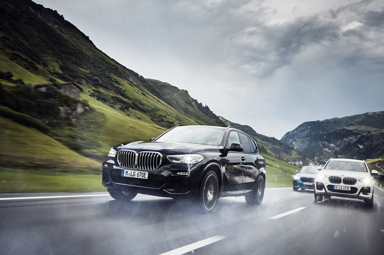 BMW x1 в горах