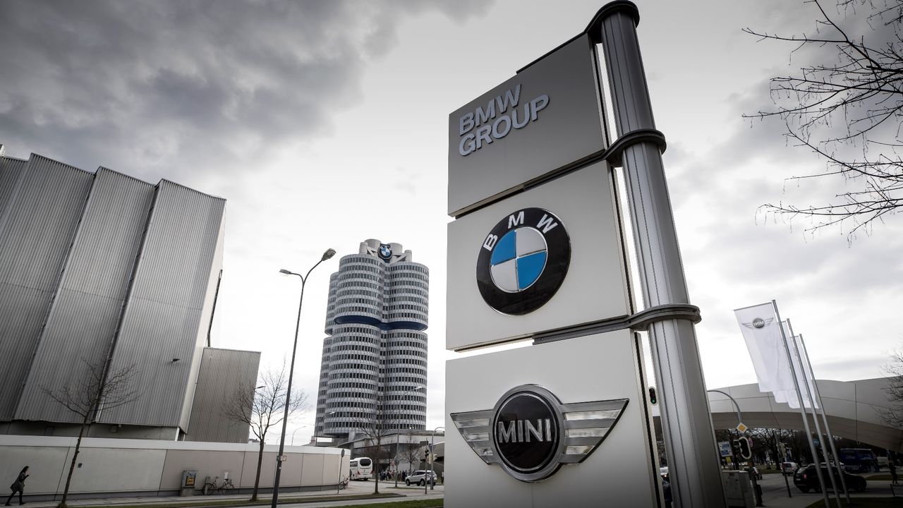 Завод BMW В Германии