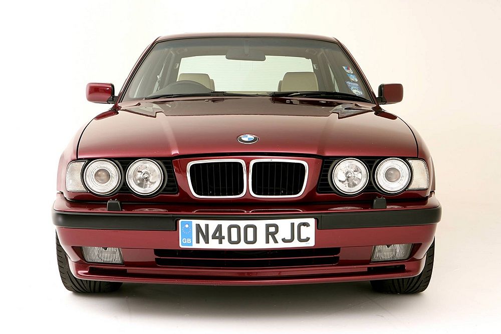 Модель bmw e34. BMW e34. BMW e34 м тех. БМВ м5 е34. BMW e34 Front.