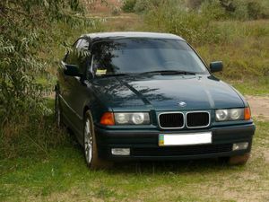 bmw325i