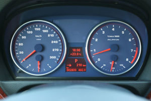 1223363437 61008 bmw alpine 3 2b