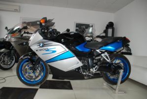 K 1200 S 2007 г. 650 000 руб. (торг) есть кфры (оплата отдеольно )