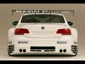 1 BMW M3 ALMS 04