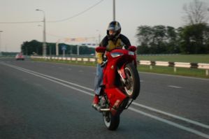 г.Краснодар 12 июня 2007г.Выступление на празднике дня независимости.