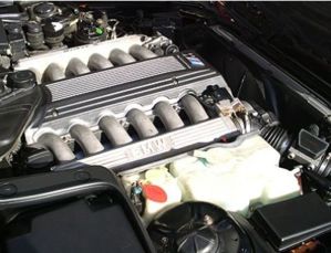Грозный буммер 750iL (E32) от американской тюнинг конторы DINAN