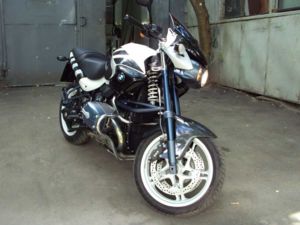R1150R