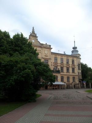 104