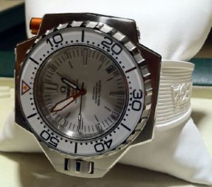 Omega Seamaster PLOPROF 1200m 
55x48mm