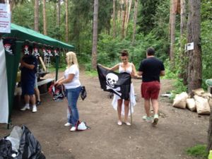image b97e300c00b83c5f9b5911bc9c777b0bed25a91dcf78d7533f554349ba1798f4 V