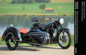 r25 3 with sidecar