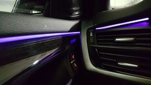 305794