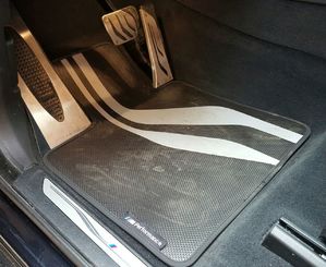 308972