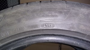 312876
