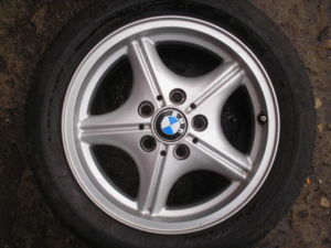 Родные с Z3,в идеале!
http://felgenkatalog.auto-treff.com/
35 стиль.