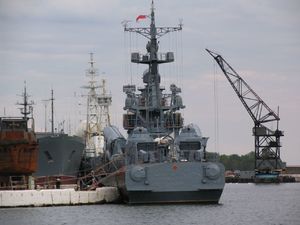 318342